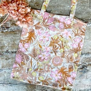 SPELL RENEW TOTE BAG!! NWT